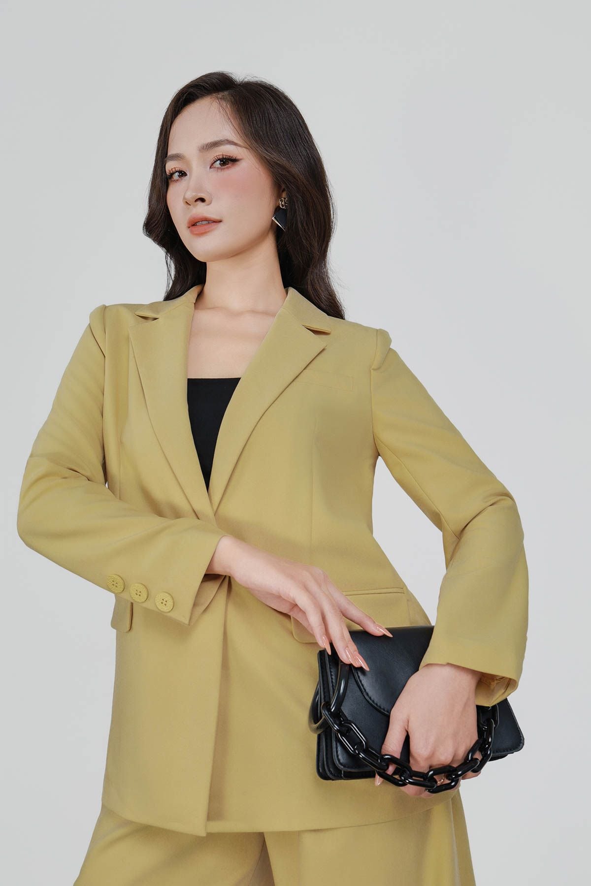 BAD33083 - Áo vest công sở vải tuytsi dáng suông cổ hai ve có túi - PANTIO