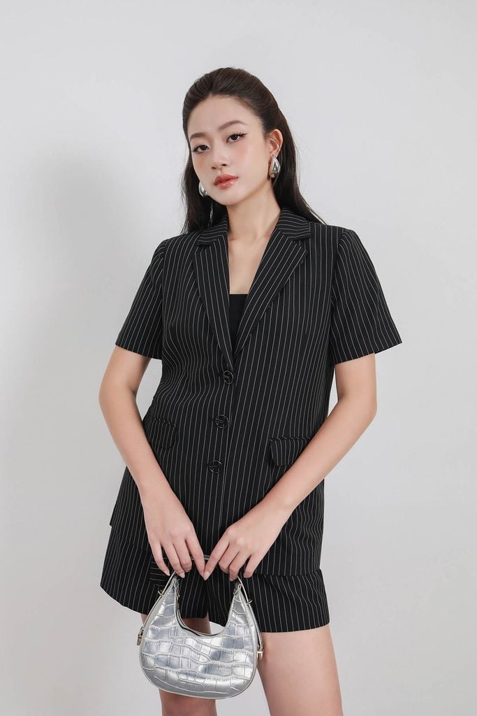 BQN33488 - Quần short vải thô kẻ dáng suông ống quần phối ly bung tạo kiểu kèm dây lưng vải thời trang - PANTIO