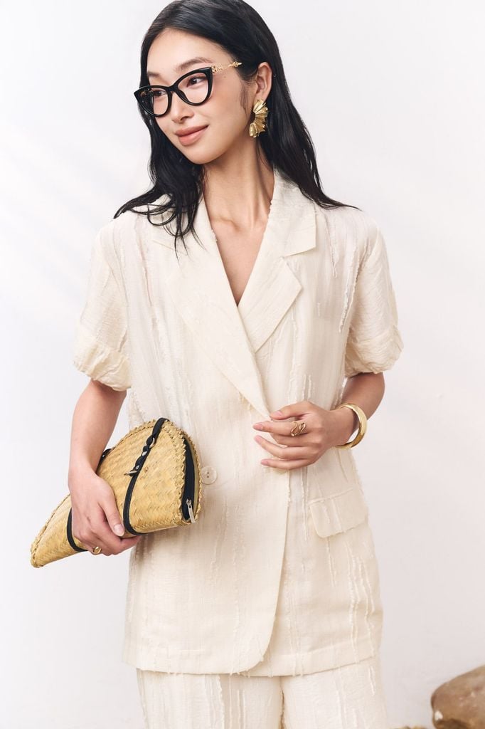 BAD33727 - Áo vest công sở vải tơ dáng suông cổ hai ve tay cộc thân áo có túi tạo kiểu - PANTIO