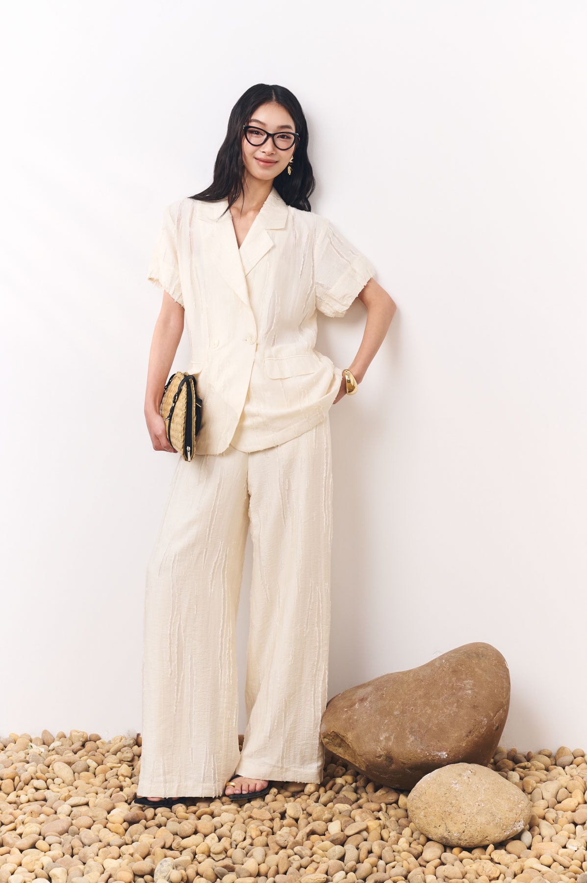 BAD33727 - Áo vest công sở vải tơ dáng suông cổ hai ve tay cộc thân áo có túi tạo kiểu - PANTIO