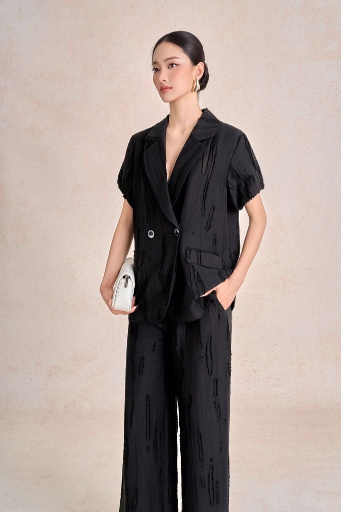 BAD33727 - Áo vest công sở vải tơ dáng suông cổ hai ve tay cộc thân áo có túi tạo kiểu - PANTIO