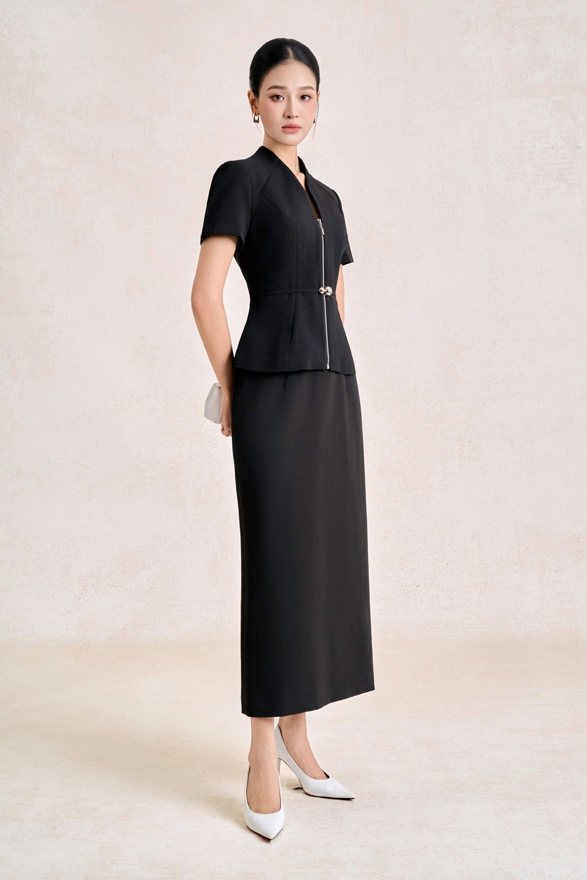 BAD33783 - Áo kiểu công sở vải thô dáng peplum cổ xẻ V tay cộc thân áo phối khoá kim loại kèm dây lưung tạo kiểu - tỷ lệ kèo 8899