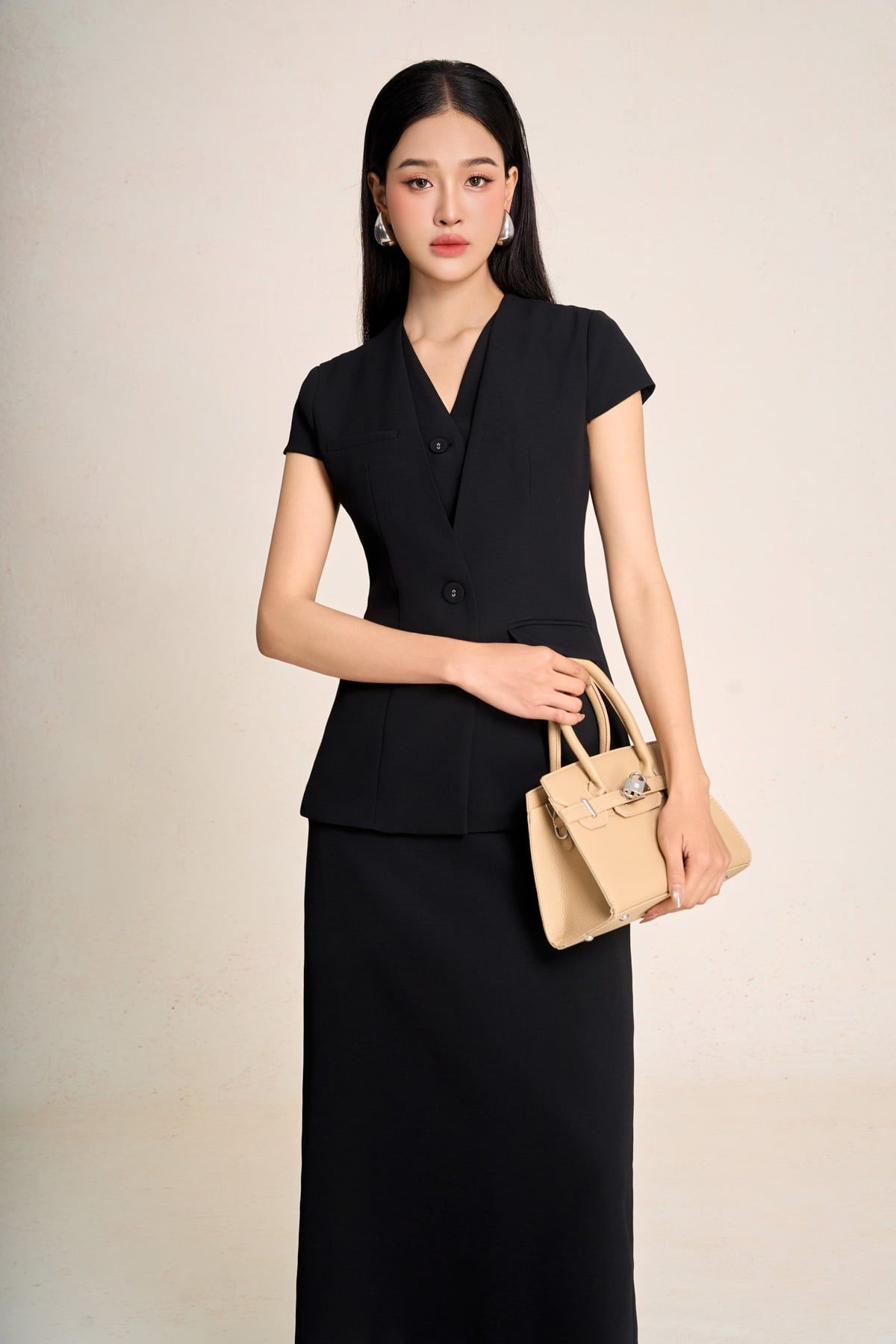 BAD73575 - Áo kiểu công sở vải phi cát dáng peplum cổ V tay chờm thân áo phối khuy bọc có túi ốp tạo kiểu - PANTIO