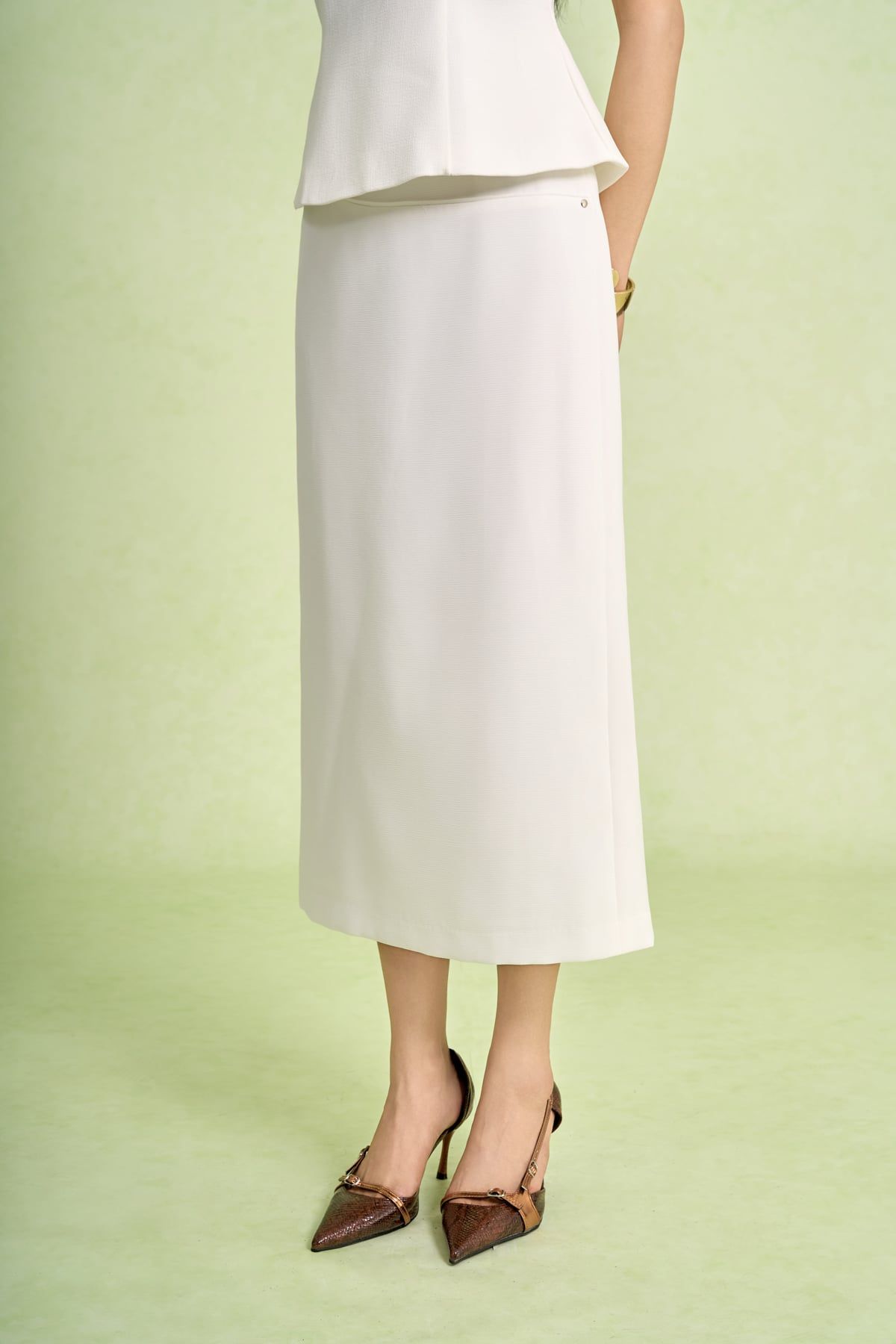 BJD73575 - Chân váy dài vải phi cát dáng suông cạp cao xẻ tà sau - PANTIO