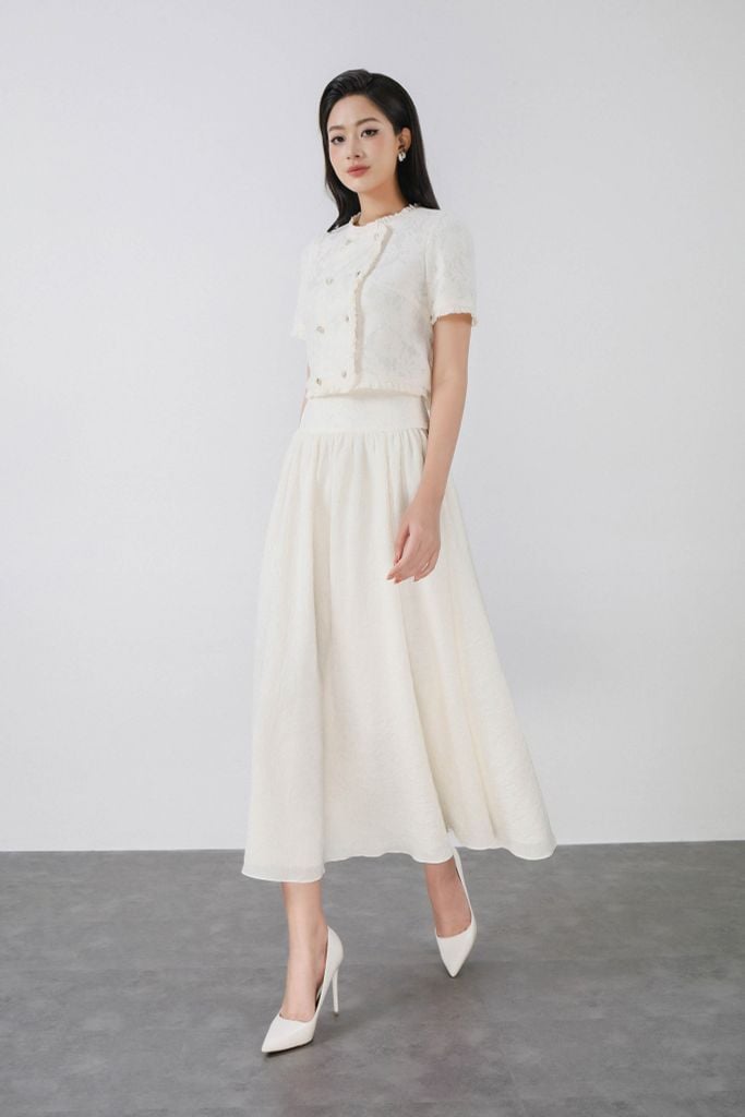 BAK13377 - Áo kiểu công sở vải tơ nhăn phối ren hoa cao cấp dáng croptop cổ tròn viền ren tay bồng nhẹ thân áo đính khuy đá thời trang - PANTIO