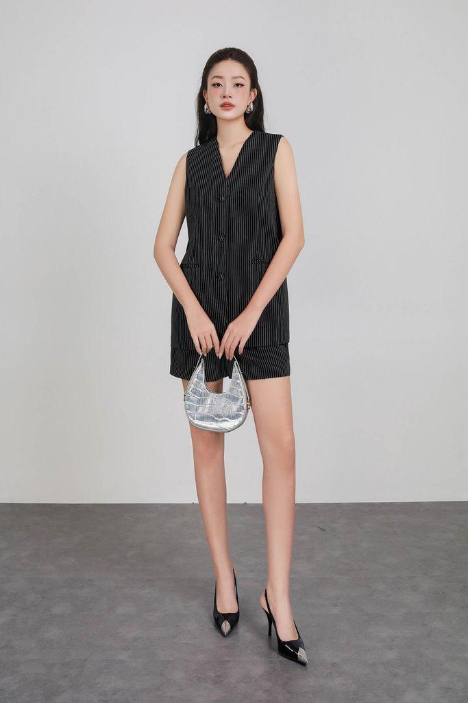 BQN33451 - Quần short vải thô kẻ dáng suông ống quần phối ly bung tạo kiểu khoá thân trước - PANTIO