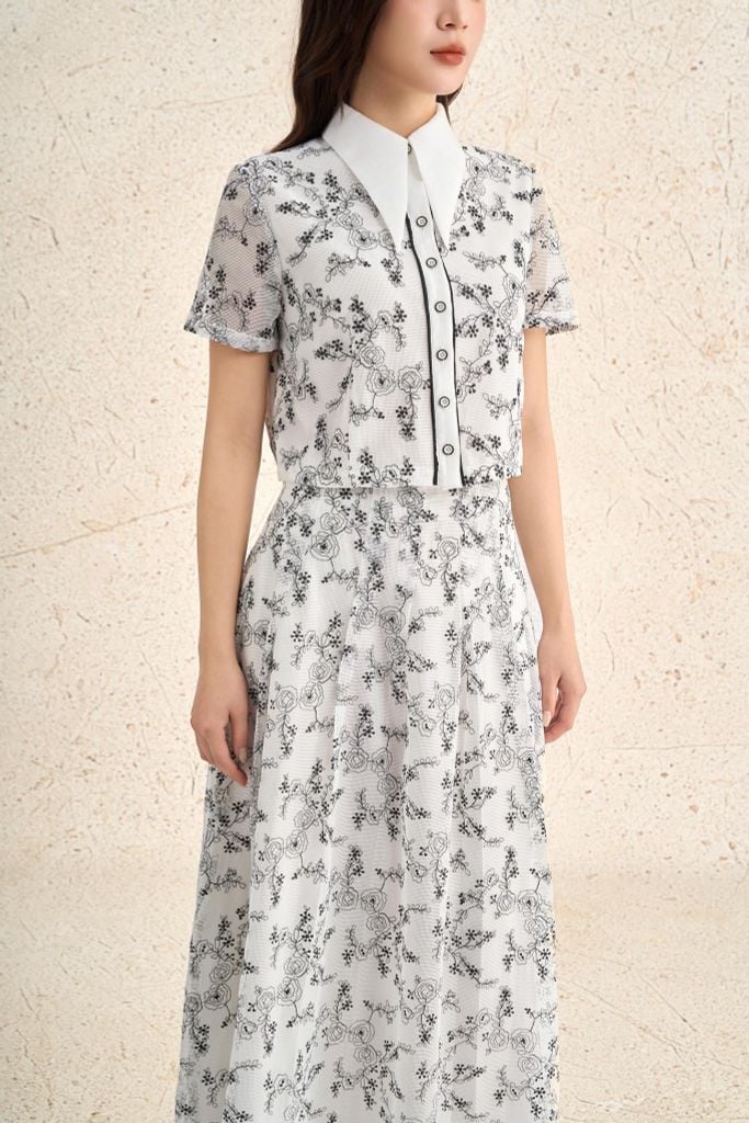 BAK33481 - Áo sơ mi kiểu công sở vải ren hoa dáng ngắn cổ đức tay cộc thân áo phối khuy đá thời trang - PANTIO