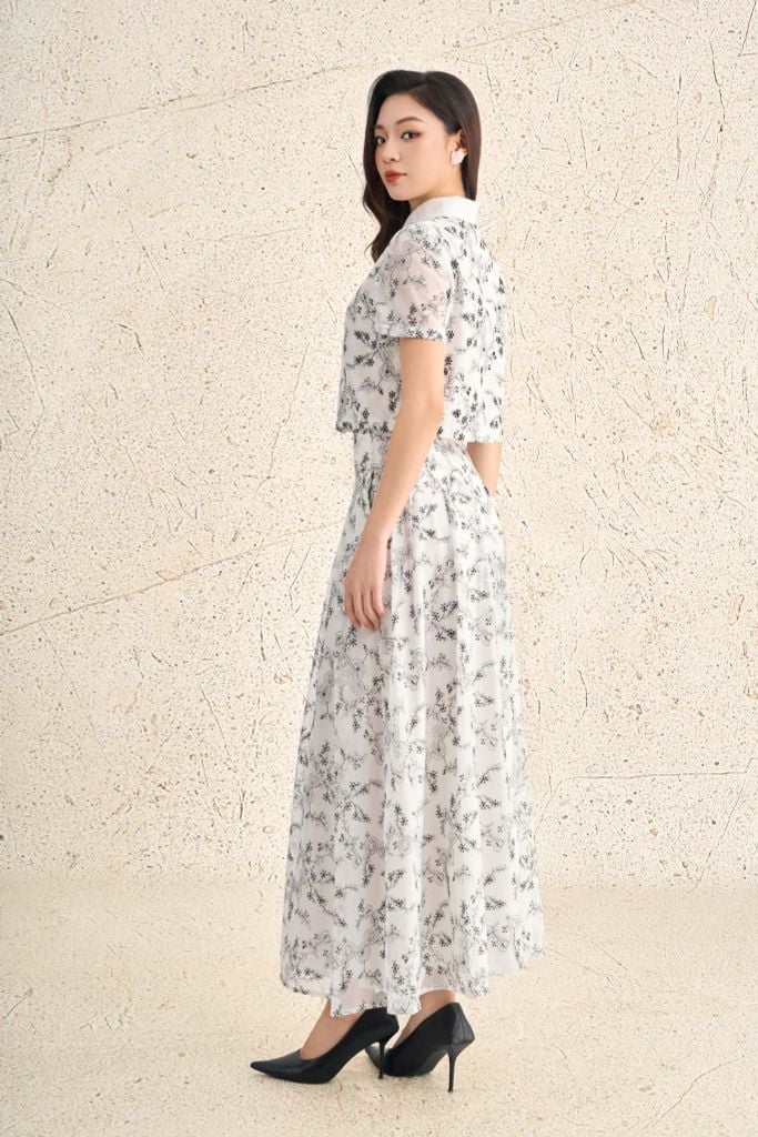 BAK33481 - Áo sơ mi kiểu công sở vải ren hoa dáng ngắn cổ đức tay cộc thân áo phối khuy đá thời trang - PANTIO