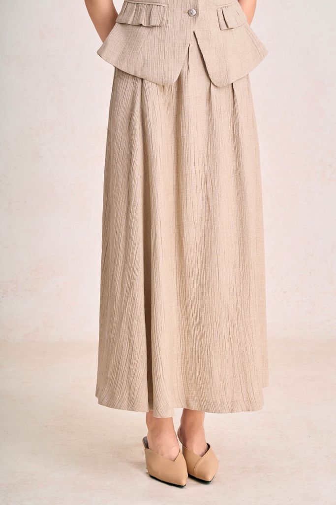 BAK33797 - Áo kiểu công sở vải tơ dáng peplum cổ tròn tay cộc thân áo phối khuy đá tạo kiểu - PANTIO