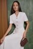 BAK33798 - Áo kiểu công sở vải thô dáng peplum cổ xẻ V tay cộc thân áo phối khuy kim loại thời trang khoá thân sau - PANTIO