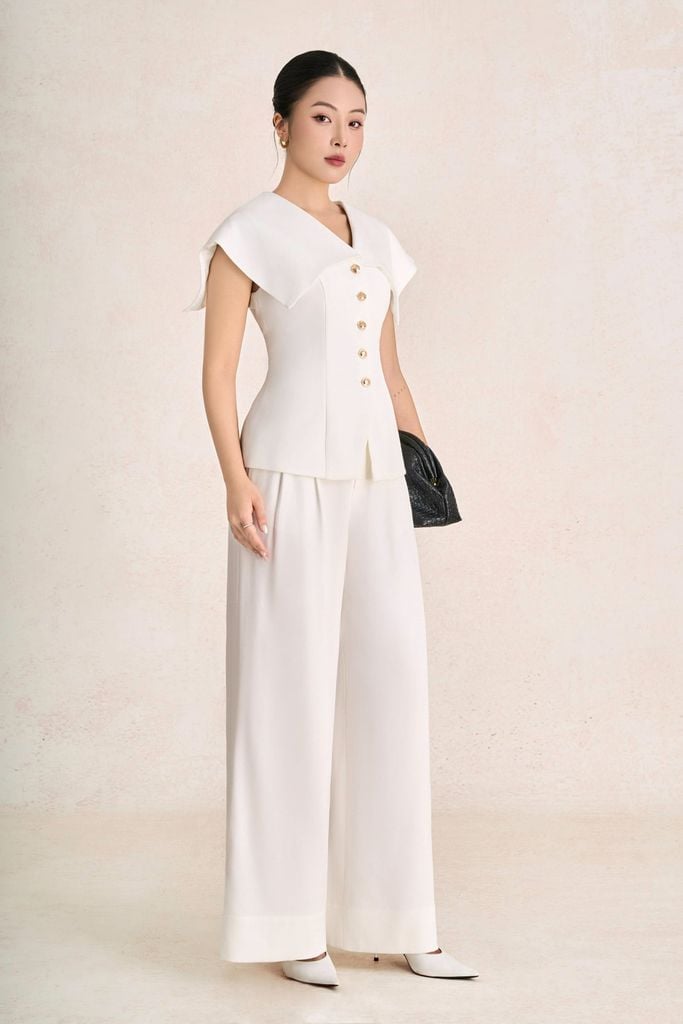 BAK33824 - Áo sơ mi kiểu công sở vải tuytsi dáng ôm cổ xẻ V tay chờm cách điệu thân áo phối khuy thời trang - PANTIO