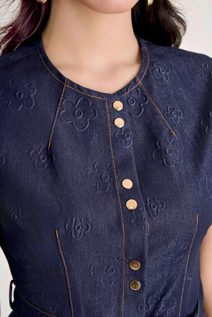 BAK33921 - Áo kiểu công sở vải denim dáng suông cổ tròn tay chờm eo phối dây đai tạo kiểu - PANTIO