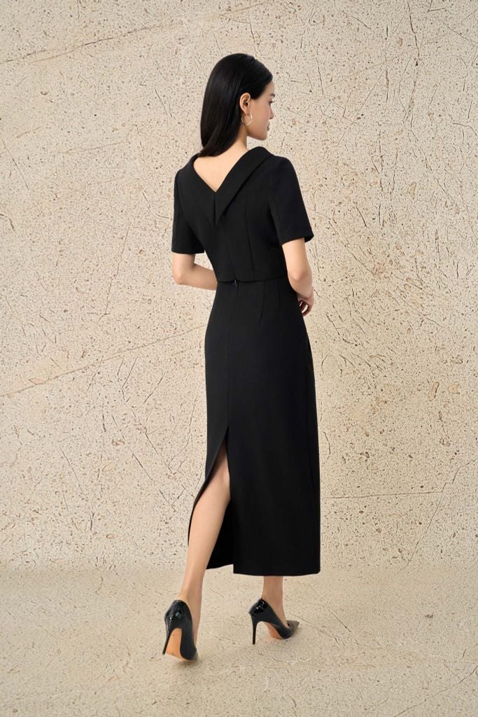 BAK73552 - Áo kiểu công sở vải thô dáng lửng cổ phối vạt cách điệu đính đá thời trang khoá thân sau - PANTIO