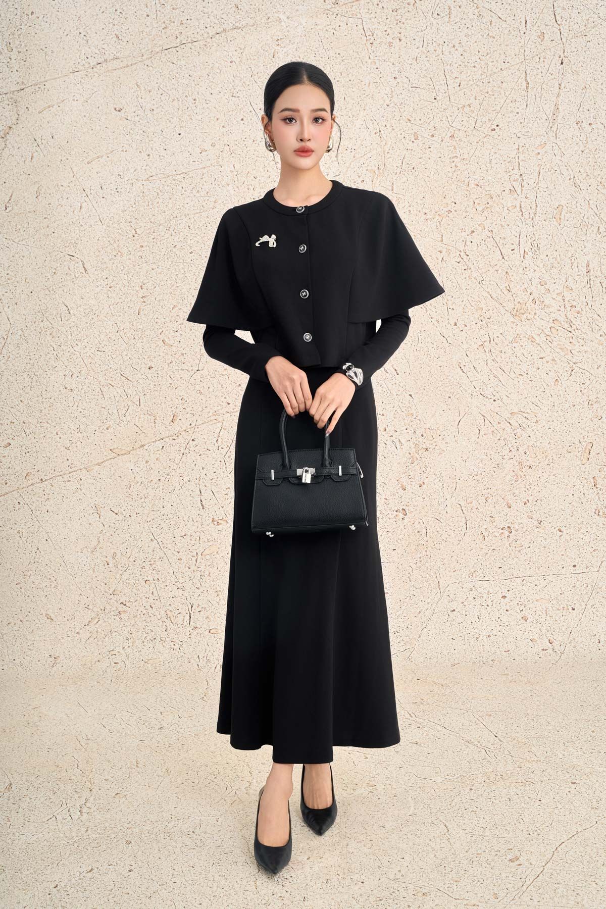 BJD93537 - Chân váy dài công sở vải cotton dáng suông cạp cao đuôi váy xoè nhẹ khoá thân sau - PANTIO