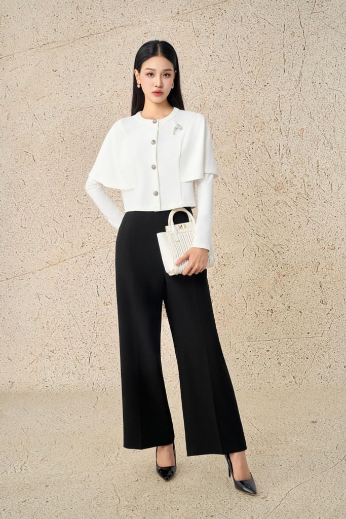 BAK93537 - Áo kiểu công sở vải cotton dáng lửng cổ tròn tay ôm thân áo cách điệu thời trang kèm cài áo sang trọng - PANTIO