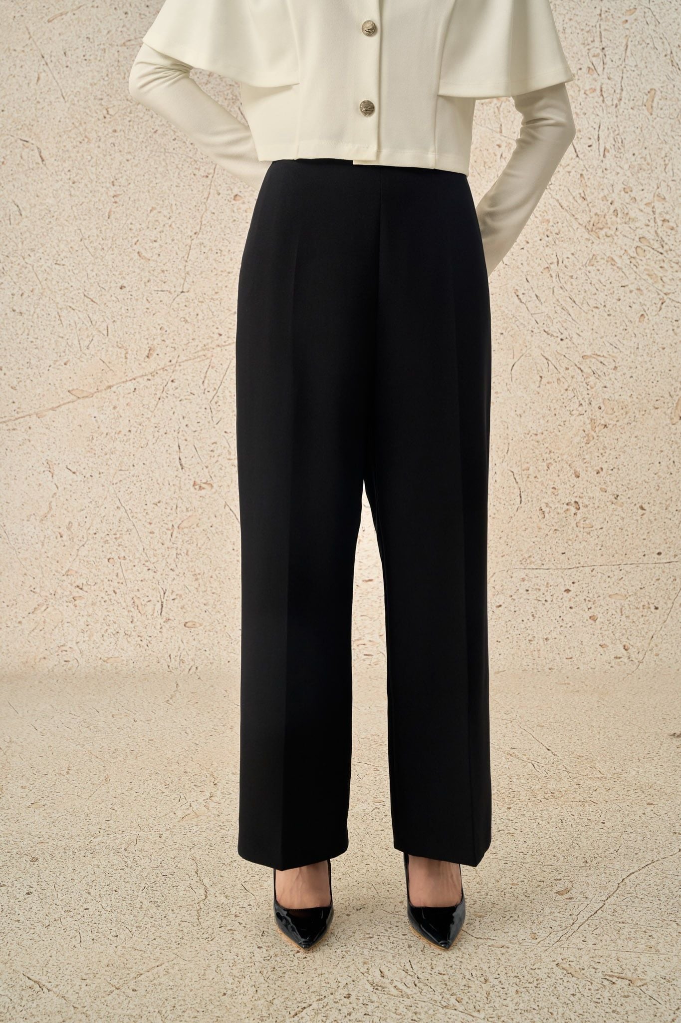 BQD93581 - Quần dài công sở vải tuytsi dáng suông ống rộng thời trang khoá thân sau - PANTIO