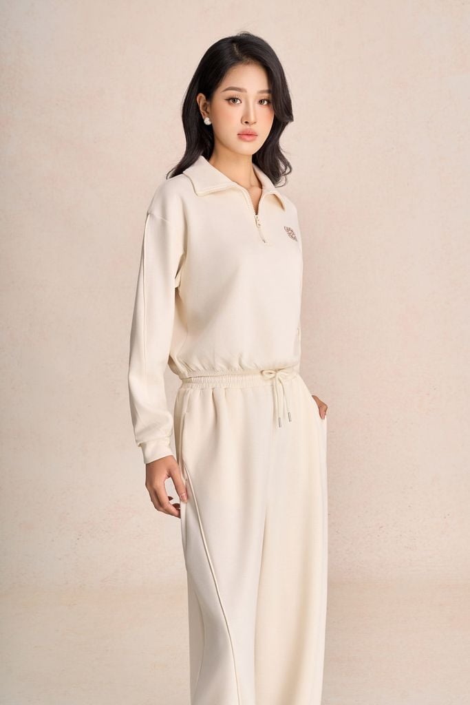BAK93599 - Áo kiểu dạo phố vải cotton dáng ngắn cổ bẻ tay dài gấu áo bo chun tạo kiểu - PANTIO