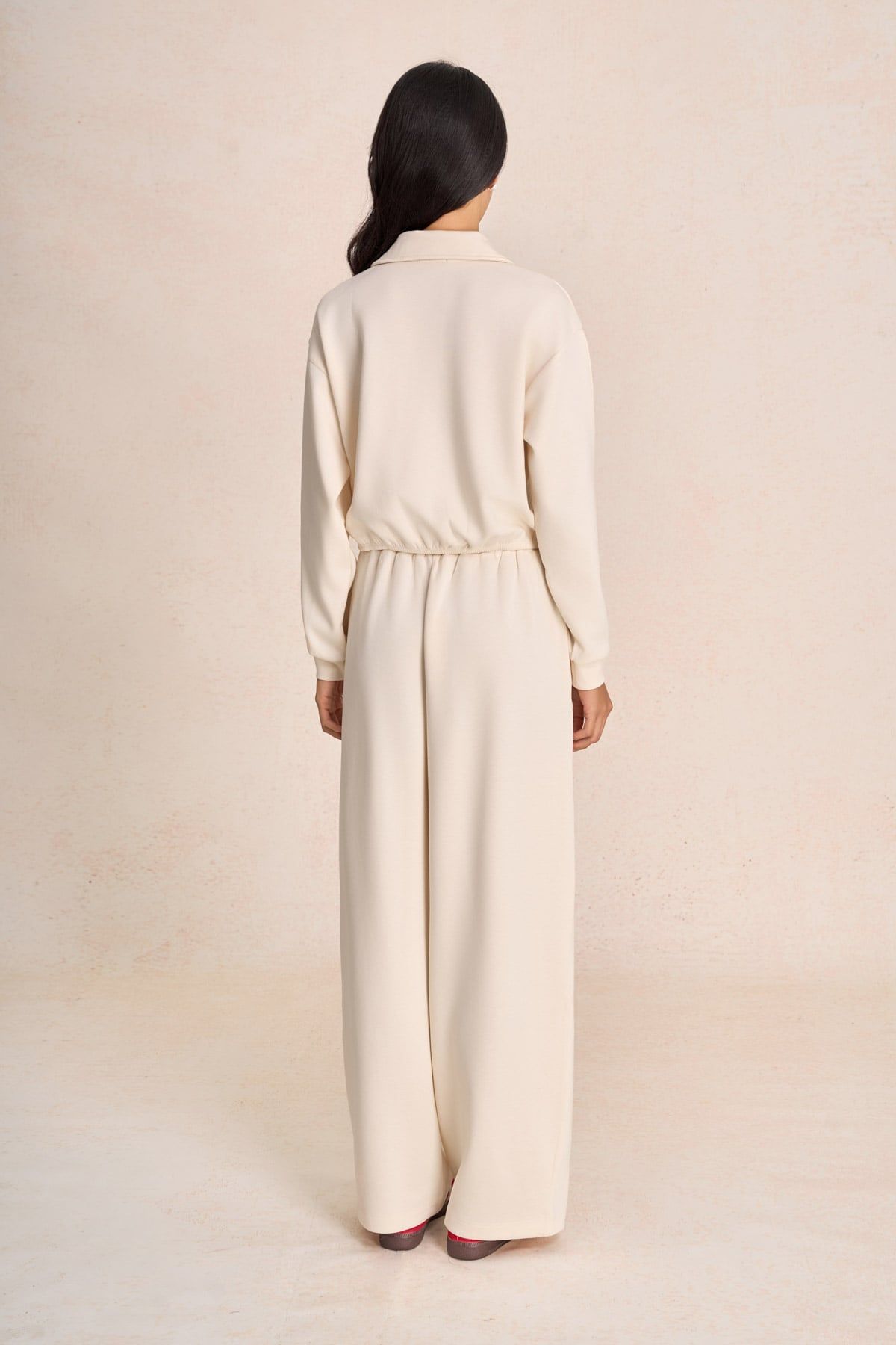 BAK93599 - Áo kiểu dạo phố vải cotton dáng ngắn cổ bẻ tay dài gấu áo bo chun tạo kiểu - PANTIO