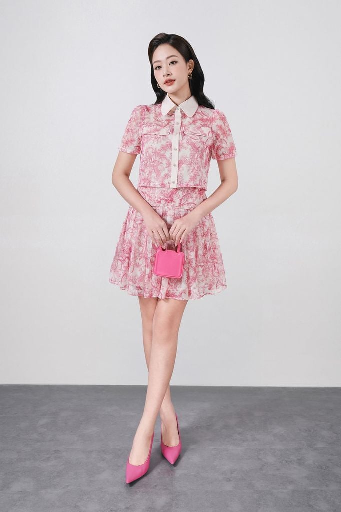 BAS33020 - Áo kiểu công sở vải lưới dáng croptop có lót vải habutai cổ đức phối vải lụa có nắp túi trang trí - PANTIO