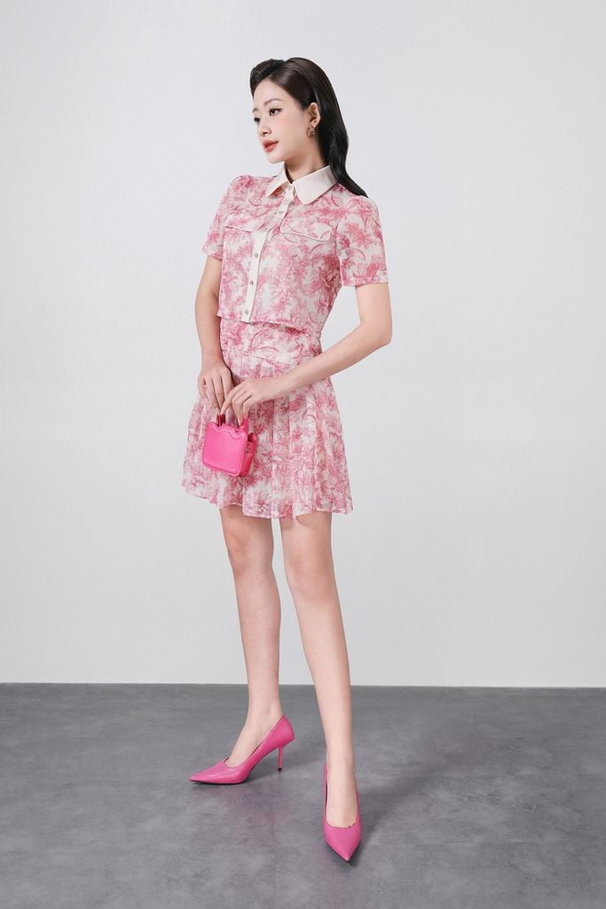 BAS33020 - Áo kiểu công sở vải lưới dáng croptop có lót vải habutai cổ đức phối vải lụa có nắp túi trang trí - PANTIO