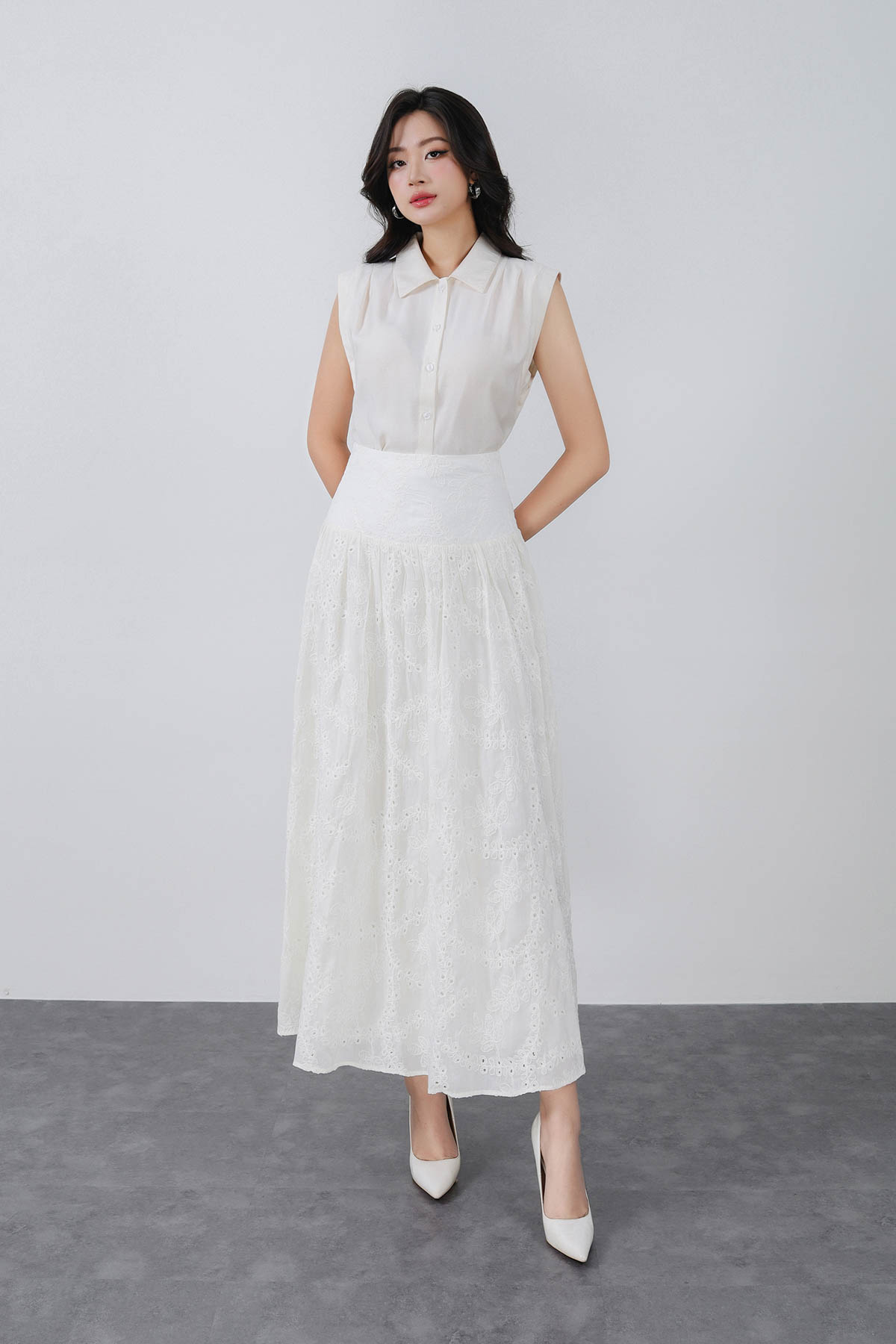 BAS33059 - Áo sơ mi công sở vải tơ dáng croptop cổ đức tay chờm vai xếp ly tạo kiểu cạp chun - PANTIO