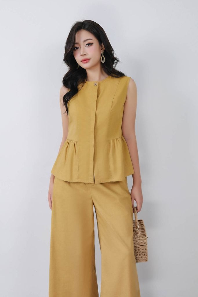 BAS33456 - Áo sơ mi kiểu vải linen dáng suông cổ tròn không tay thân áo xếp nhún tạo xoè - PANTIO