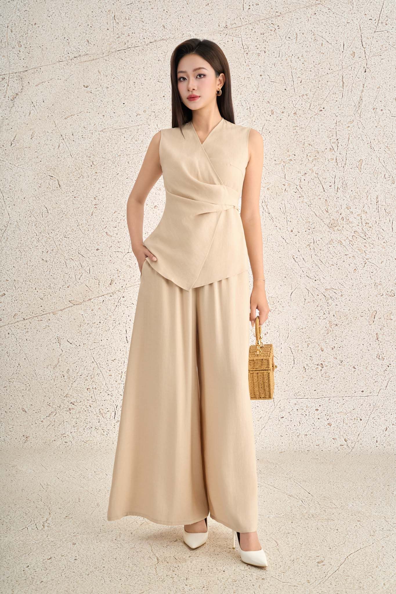 BQD33468 - Quần dài dạo phố vải thô mỏng dáng suông ống rộng cạp chun co giãn - PANTIO