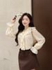 BAS33559 - Áo sơ mi công sở vải tơ dáng suông cổ xẻ V phối viền bèo tay dài bo chun ôm tạo kiểu