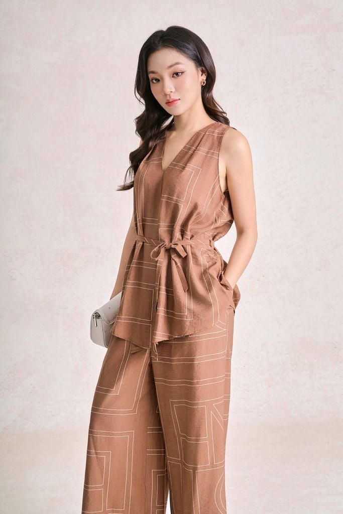 BQD33792 - tylekeo dạo phố vải thô đũi dáng suông cạp chun ống đứng khoá thân trước - tỷ lệ kèo 8899