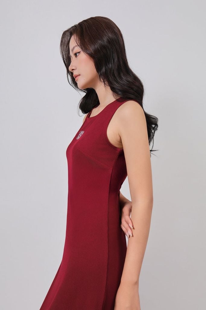 BDP73520 - Đầm dạo phố vải len dáng suông hai dây cổ tròn thời trang - PANTIO