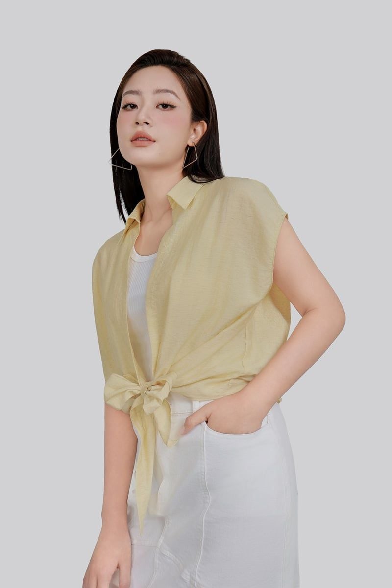 BAS73520 - Áo sơ mi kiểu vải thô mỏng dáng suông cổ bẻ thân áo phối vạt thắt nơ tạo kiểu - PANTIO