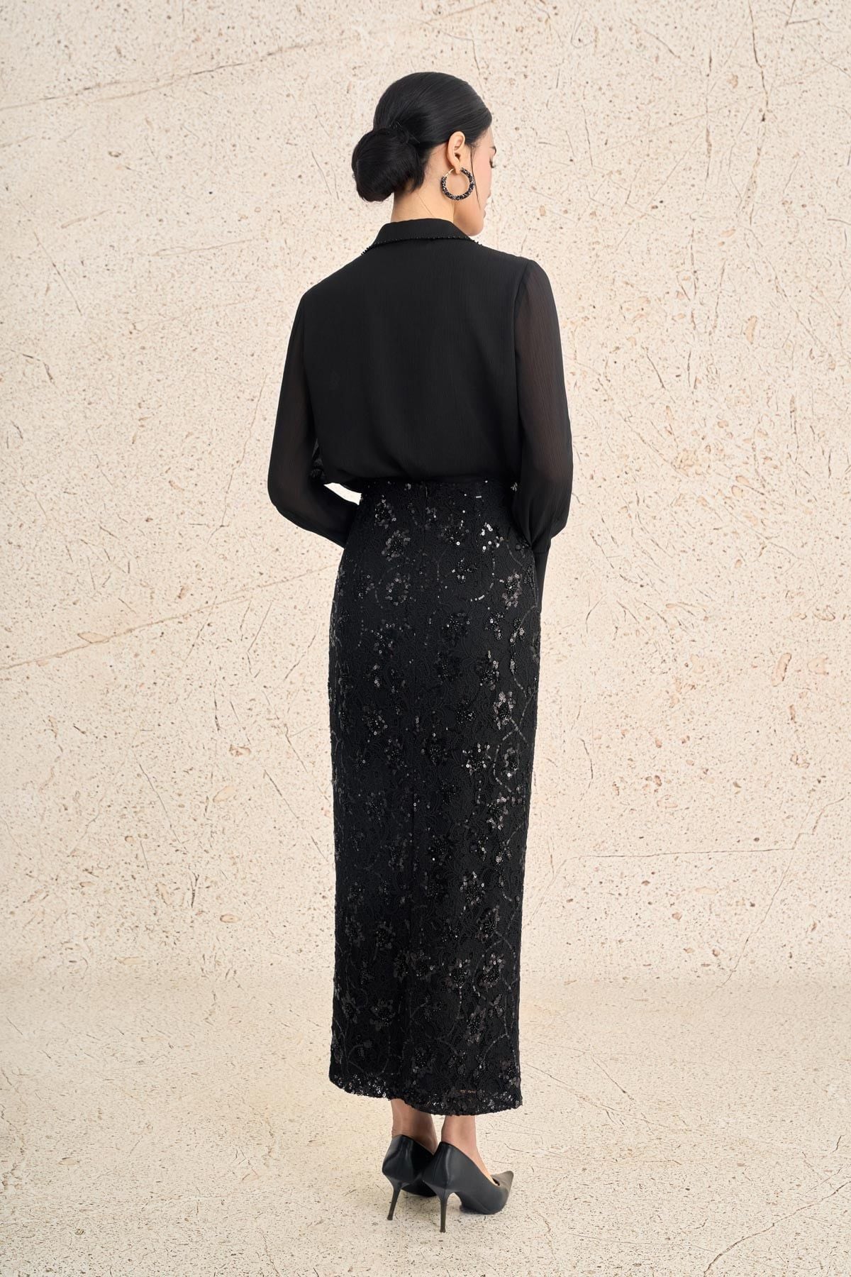 BJD73601 - Chân váy dài công sở vải ren hoa dáng suông cạp liền xẻ tà sau - PANTIO