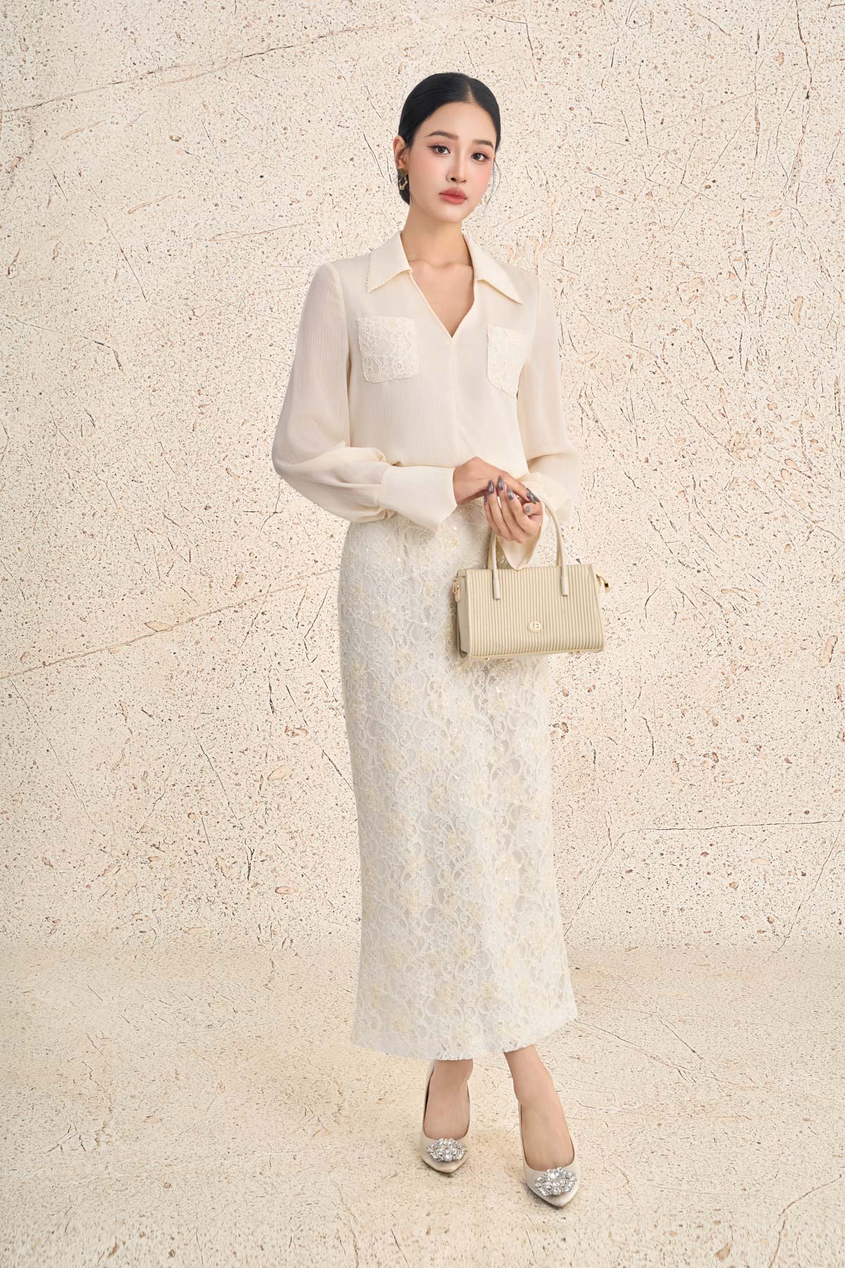 BJD73601 - Chân váy dài công sở vải ren hoa dáng suông cạp liền xẻ tà sau - PANTIO