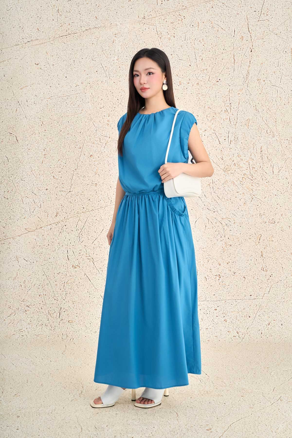 BAS73647 - Áo sơ mi kiểu dạo phố vải thô kate dáng ngắn cổ tròn tay chờm gấu áo bo chun thời trang - PANTIO