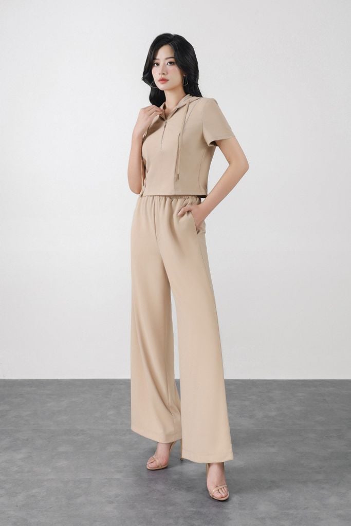 BAT33492 - Áo bộ thể thao vải len dáng croptop có mũ ngực áo phối khóa kim loại - PANTIO