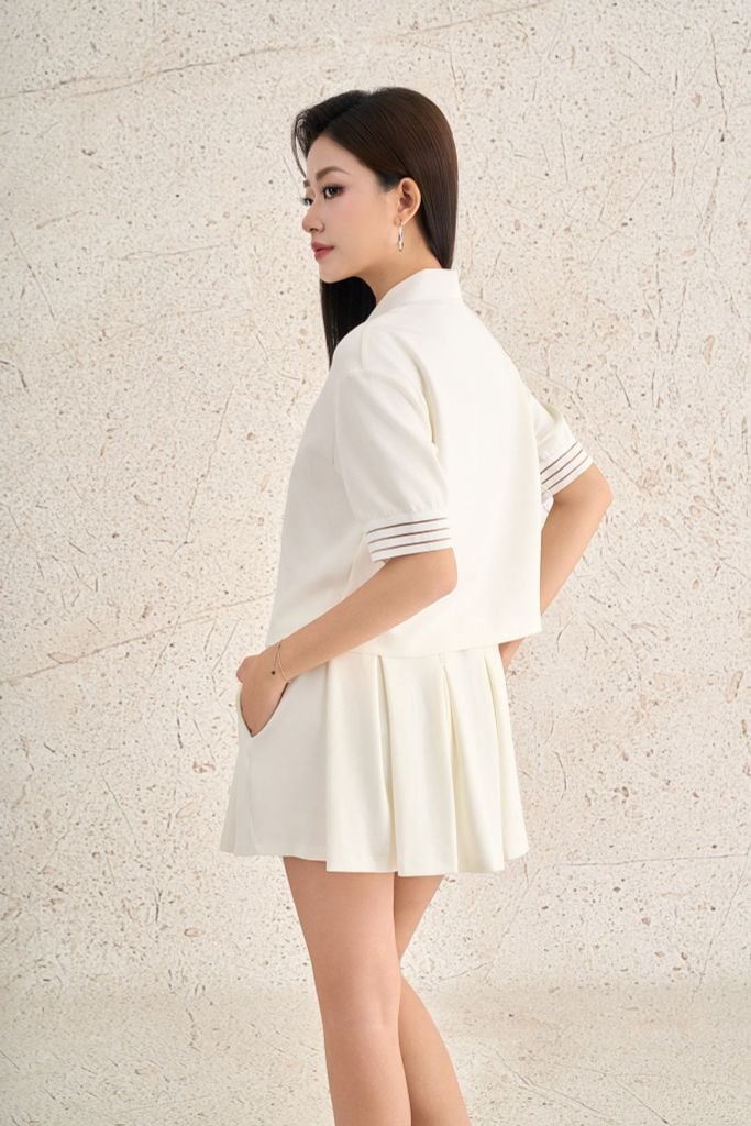 BAT53589 - Áo thun thể thao cao cấp vải cotton dáng ngắn cổ bẻ tay bồng nhẹ thời trang - PANTIO