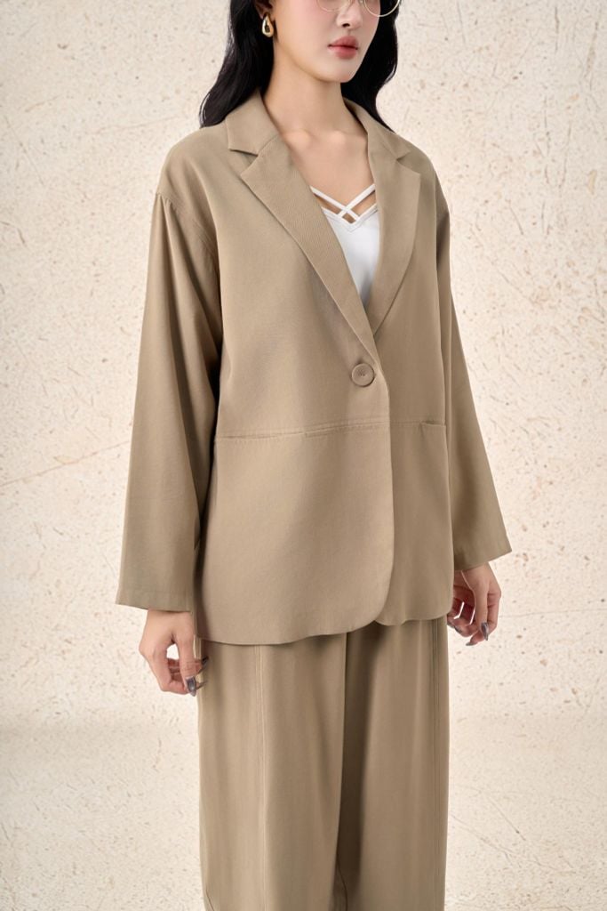 BAV13380 - Áo vest công sở vải tuytsi dáng suông cổ hai ve tay dài thời trang cài khuy trước - PANTIO