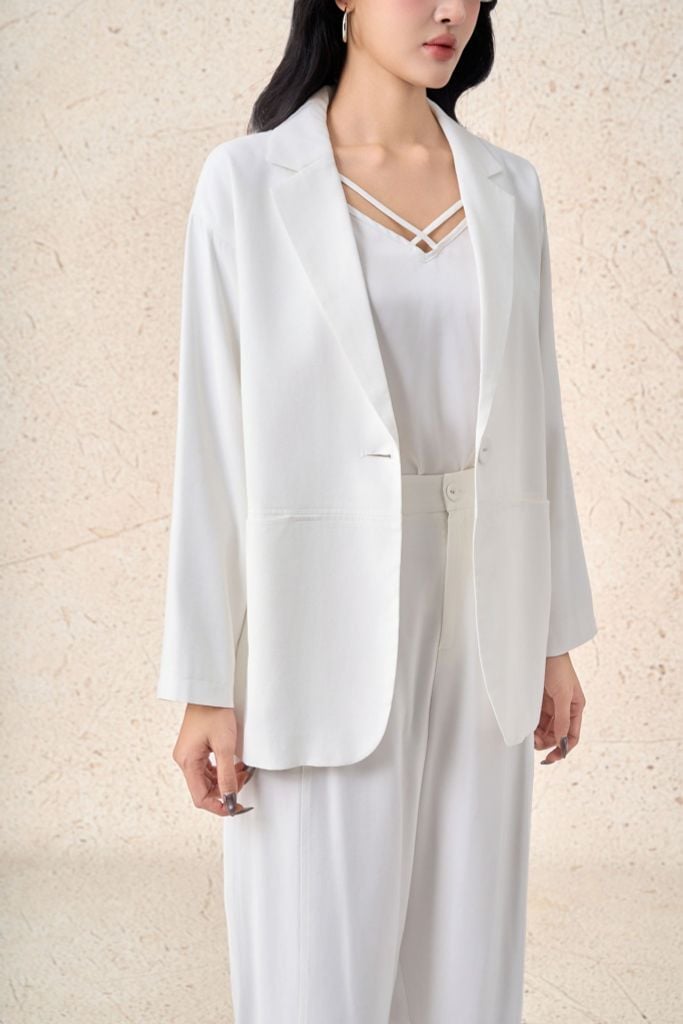 BAV13380 - Áo vest công sở vải tuytsi dáng suông cổ hai ve tay dài thời trang cài khuy trước - PANTIO