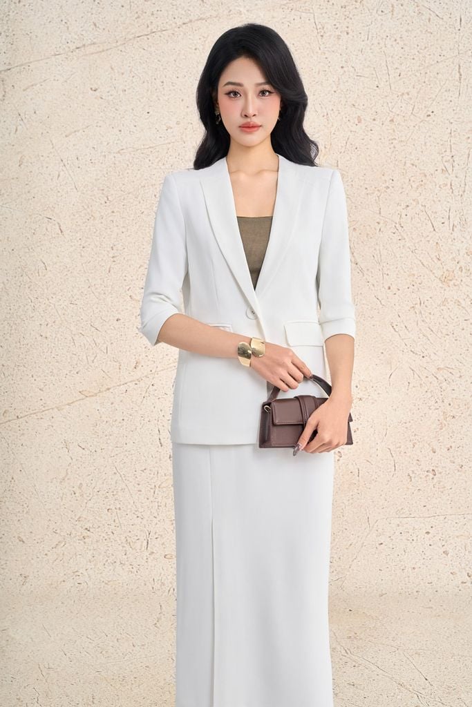 BAV13673 - Áo vest công sở vải tuytsi dáng suông cổ xẻ chữ V tay lửng thân áo có túi tạo kiểu - PANTIO