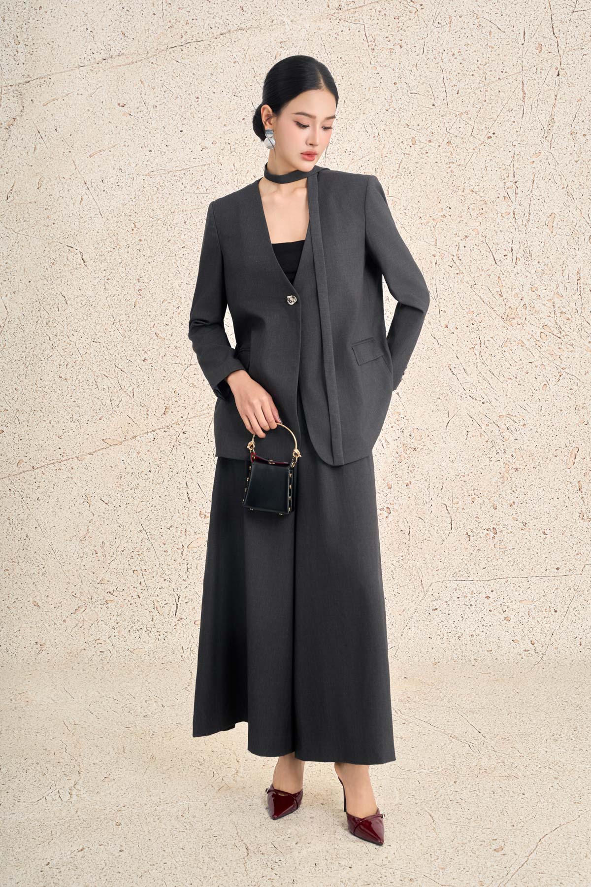 BQD93525 - Quần dài công sở vải thô dáng suông ống rộng thời trang ống quần phối ly tạo kiểu khoá thân trước - PANTIO