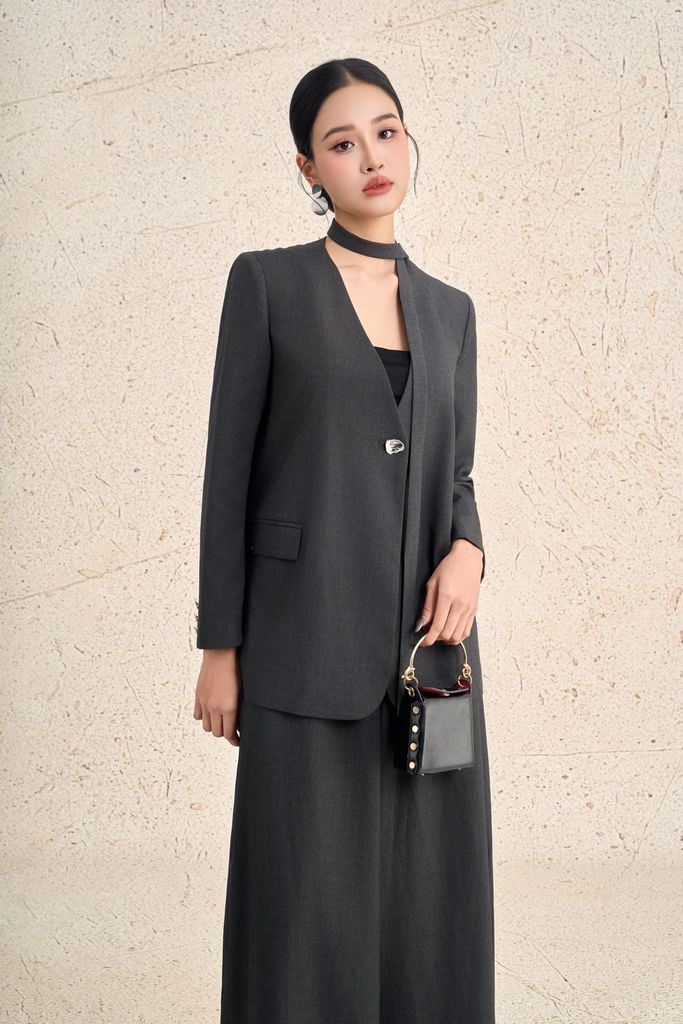 BAV93525 - Áo vest công sở vải thô dáng suông cổ chữ V phối dây vải tạo kiểu thân áo có túi thời trang - PANTIO