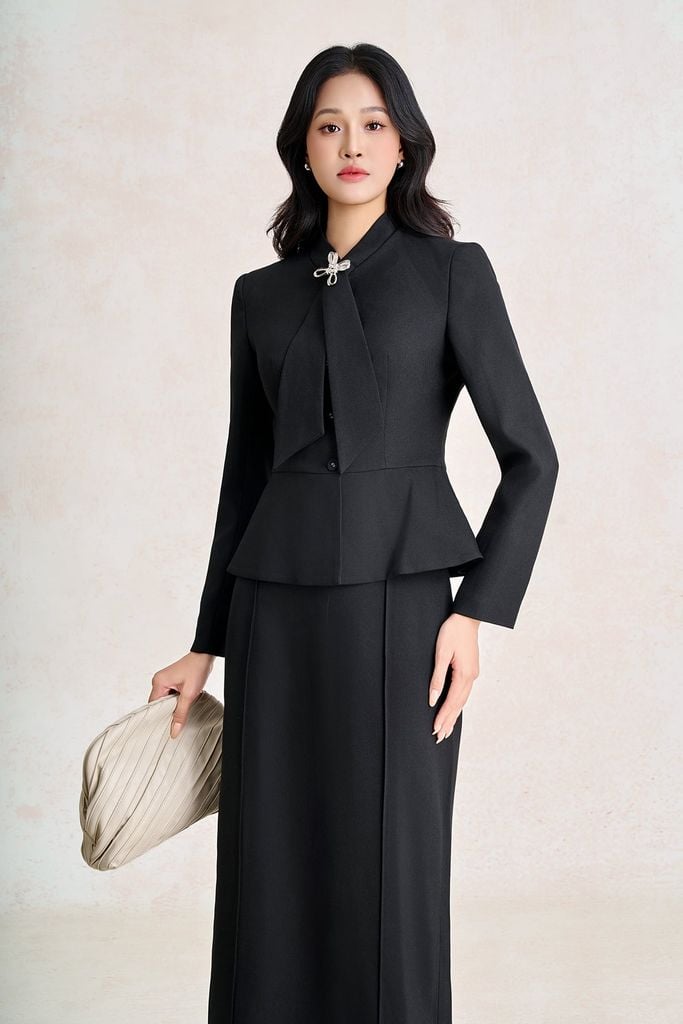 BAV93857 - Áo vest công sở vải thô đũi dáng peplum cổ kiểu phối phụ kiện kim loại thời trang - PANTIO