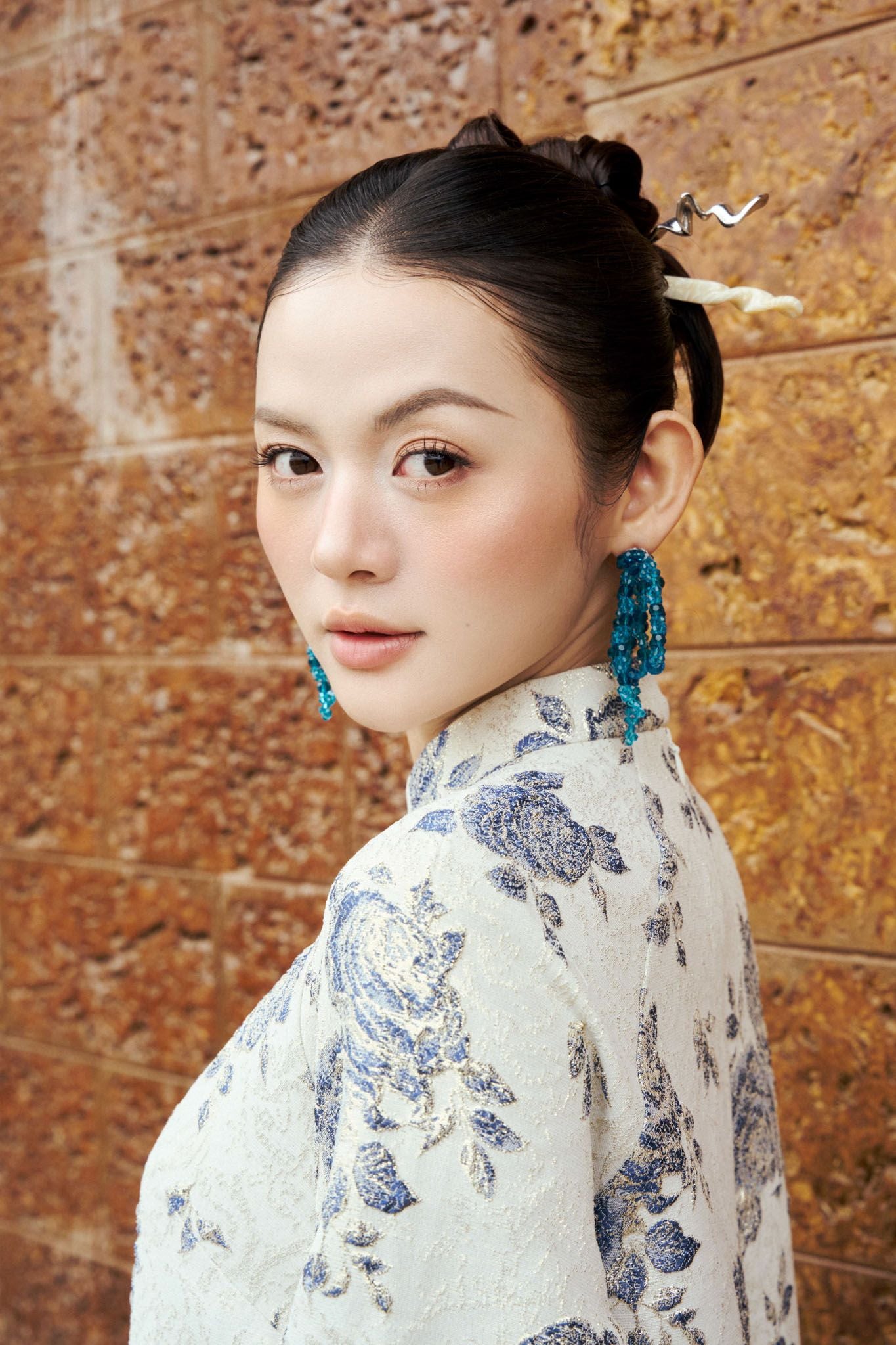 BDQ50160 - Quần áo dài truyền thống vải lụa dày dáng suông dài ống rộng khóa kéo trước cạp sau pha chun co giãn - PANTIO