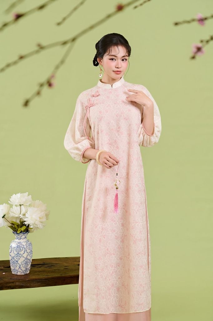 BDA50222 - Áo dài cách tân vải tơ hoa dáng suông cổ tàu đính nơ tay phồng khoá thân sau - JAN.