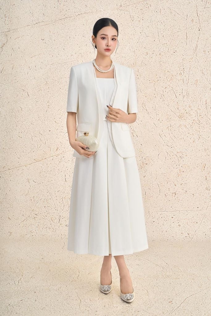 BAD73570 - Áo khoác demi công sở vải thô dáng suông tay lửng thân áo có nắp túi ốp tạo kiểu - PANTIO