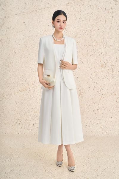 BAD73570 - Áo khoác demi công sở vải thô dáng suông tay lửng thân áo có nắp túi ốp tạo kiểu - PANTIO