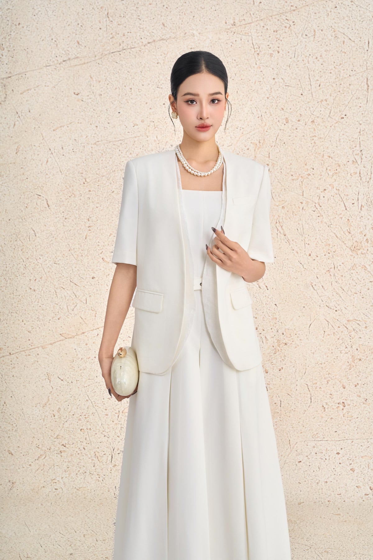 BAD73570 - Áo khoác demi công sở vải thô dáng suông tay lửng thân áo có nắp túi ốp tạo kiểu - PANTIO