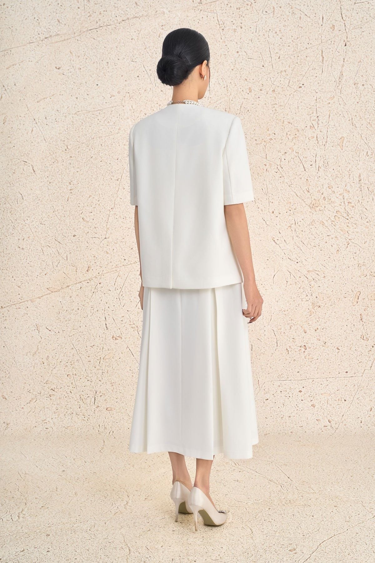 BAD73570 - Áo khoác demi công sở vải thô dáng suông tay lửng thân áo có nắp túi ốp tạo kiểu - PANTIO