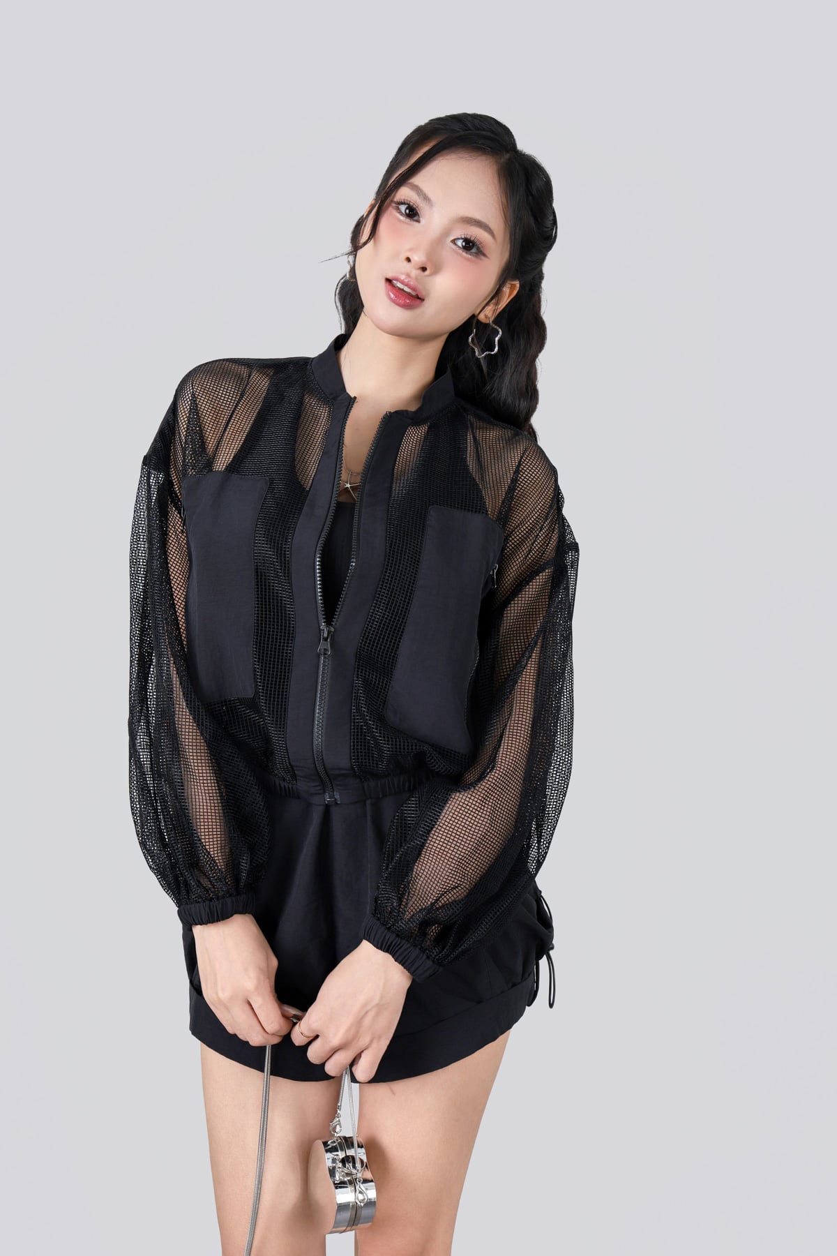 BQN33516 - Quần short vải gió dáng suông cạp chun bên hông có túi tạo kiểu - JAN.