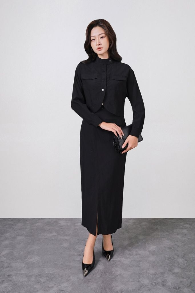 BKM73574 - Áo khoác kiểu công sở vải thô dáng croptop tay dài cổ kiểu thân áo phối túi hộp tạo kiểu - PANTIO